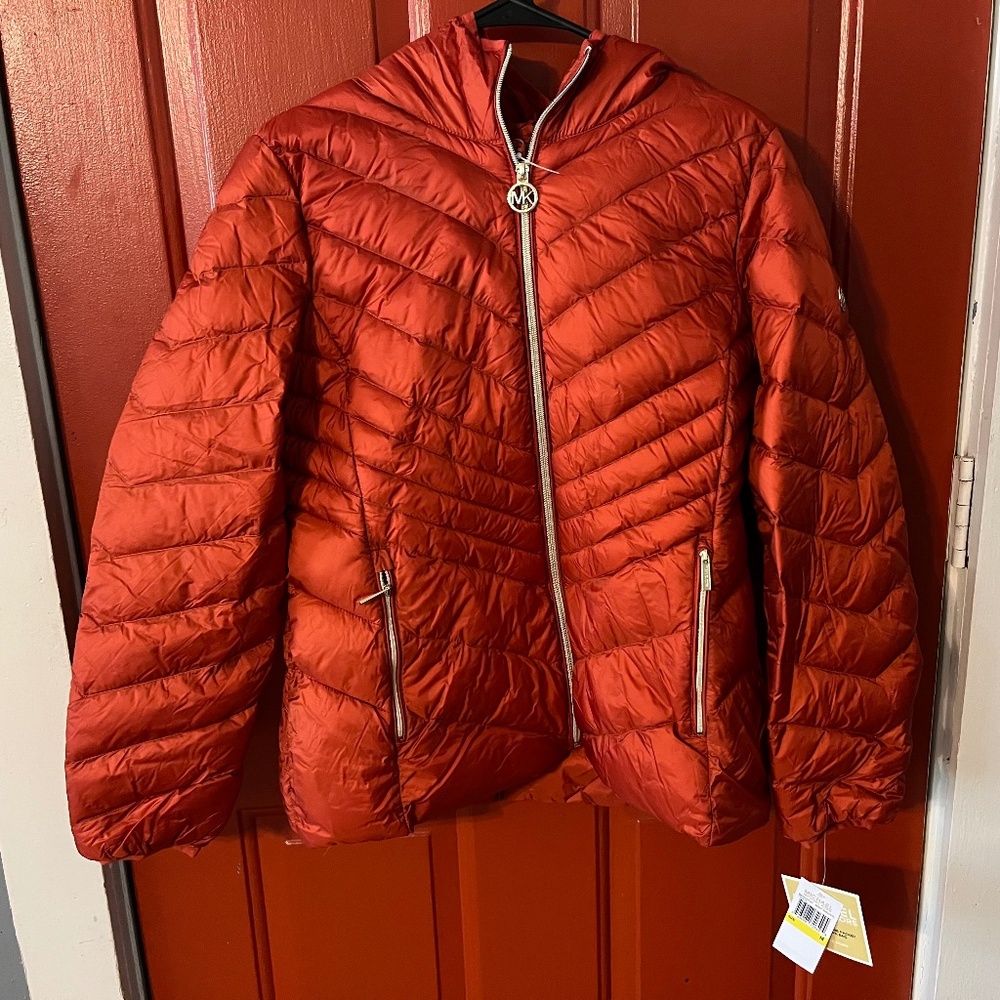 Michael kors Orange Medium Packable down coat NWT